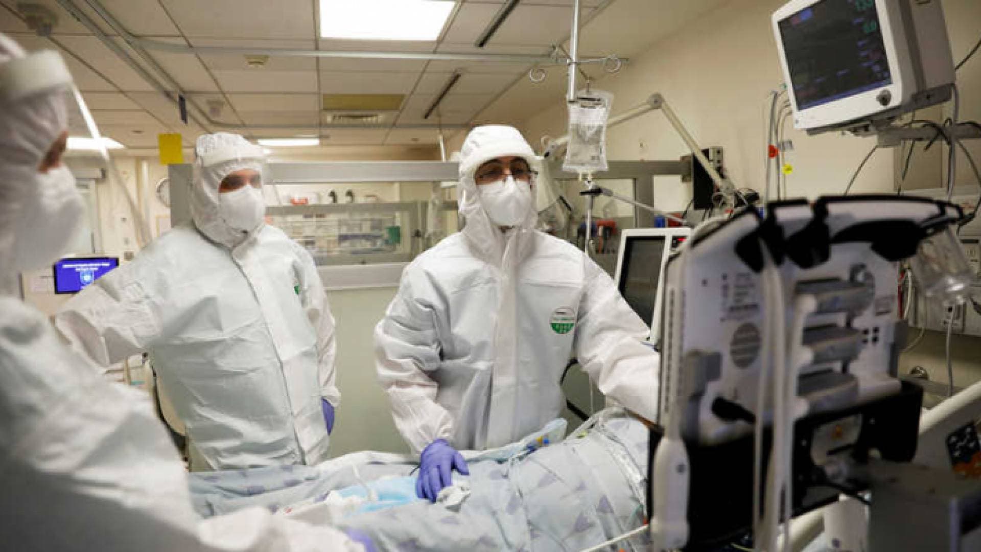 الاحتلال الإسرائيلي يسجل عشرات الإصابات بمتحور "أوميكرون"