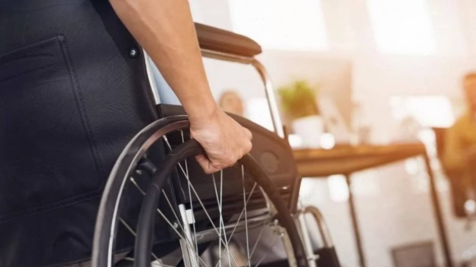 الزيتاوي: إزالة العوائق من أمام الأشخاص من ذوي الإعاقة ضرورة ملحة - فيديو