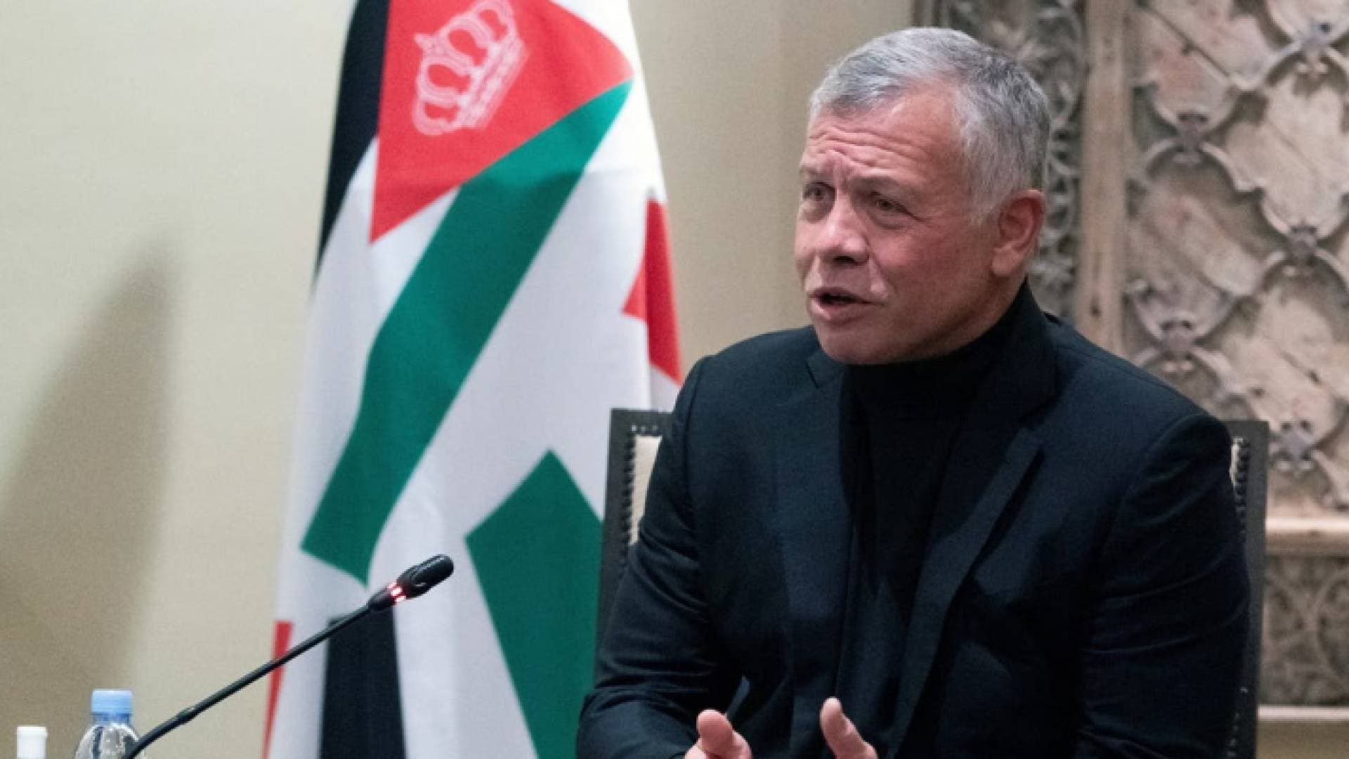 الملك يؤكد دعمه الكامل للأشخاص ذوي الإعاقة