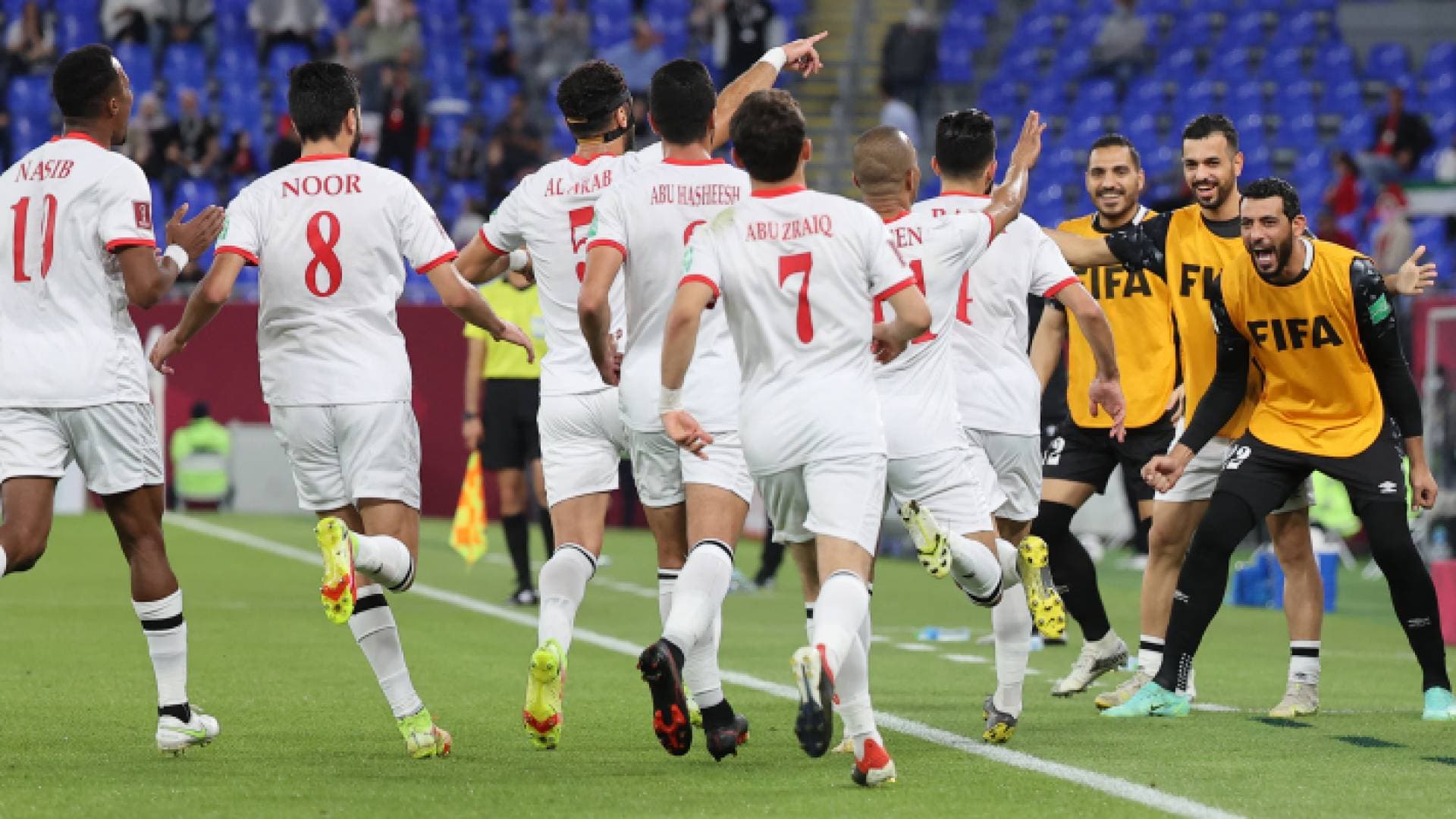 النشامى إلى ربع نهائي كأس العرب بعد الفوز على فلسطين ٥-١