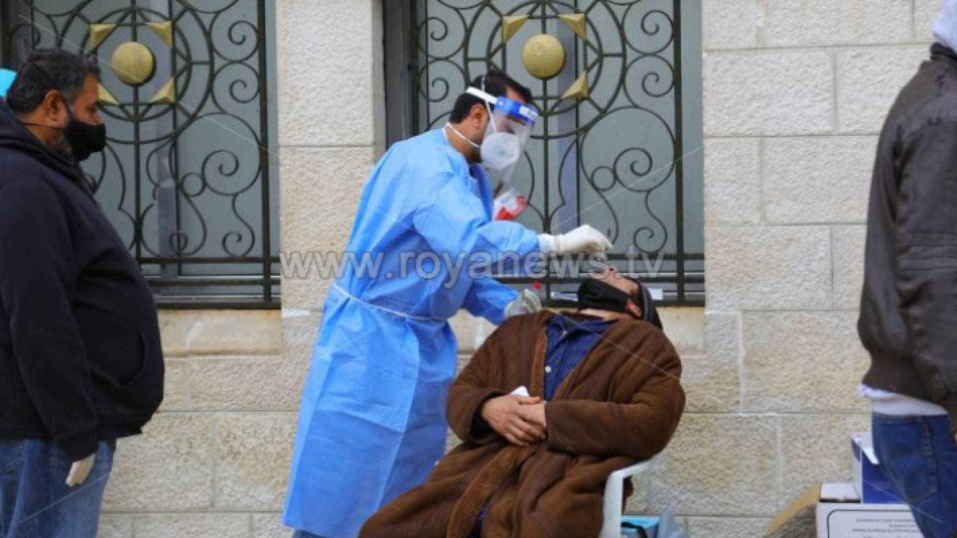 الأردن.. ٣٣ وفاة بكورونا وانخفاض النسبة الإيجابية والإصابات فوق ٥ آلاف