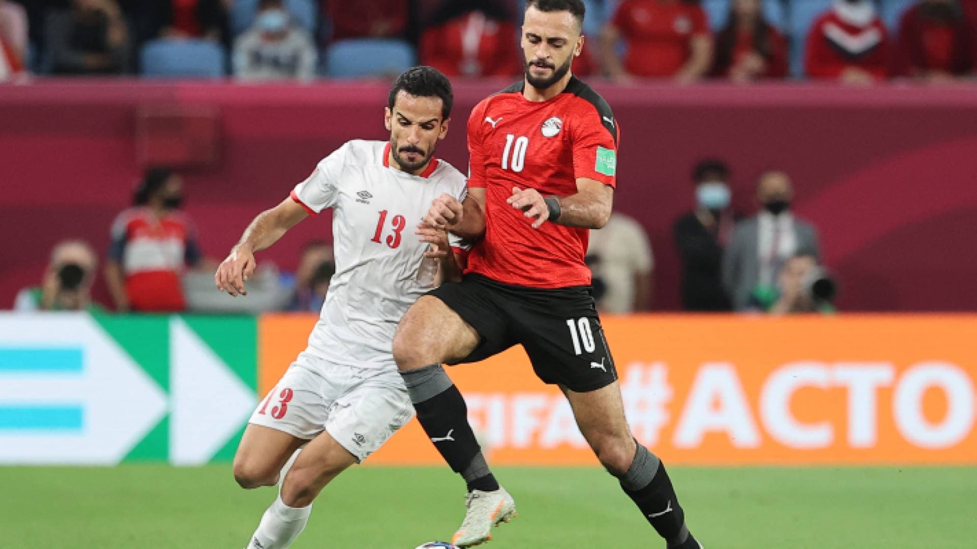 النشامى يغادرون مونديال العرب بعد أداء بطولي أمام الفراعنة