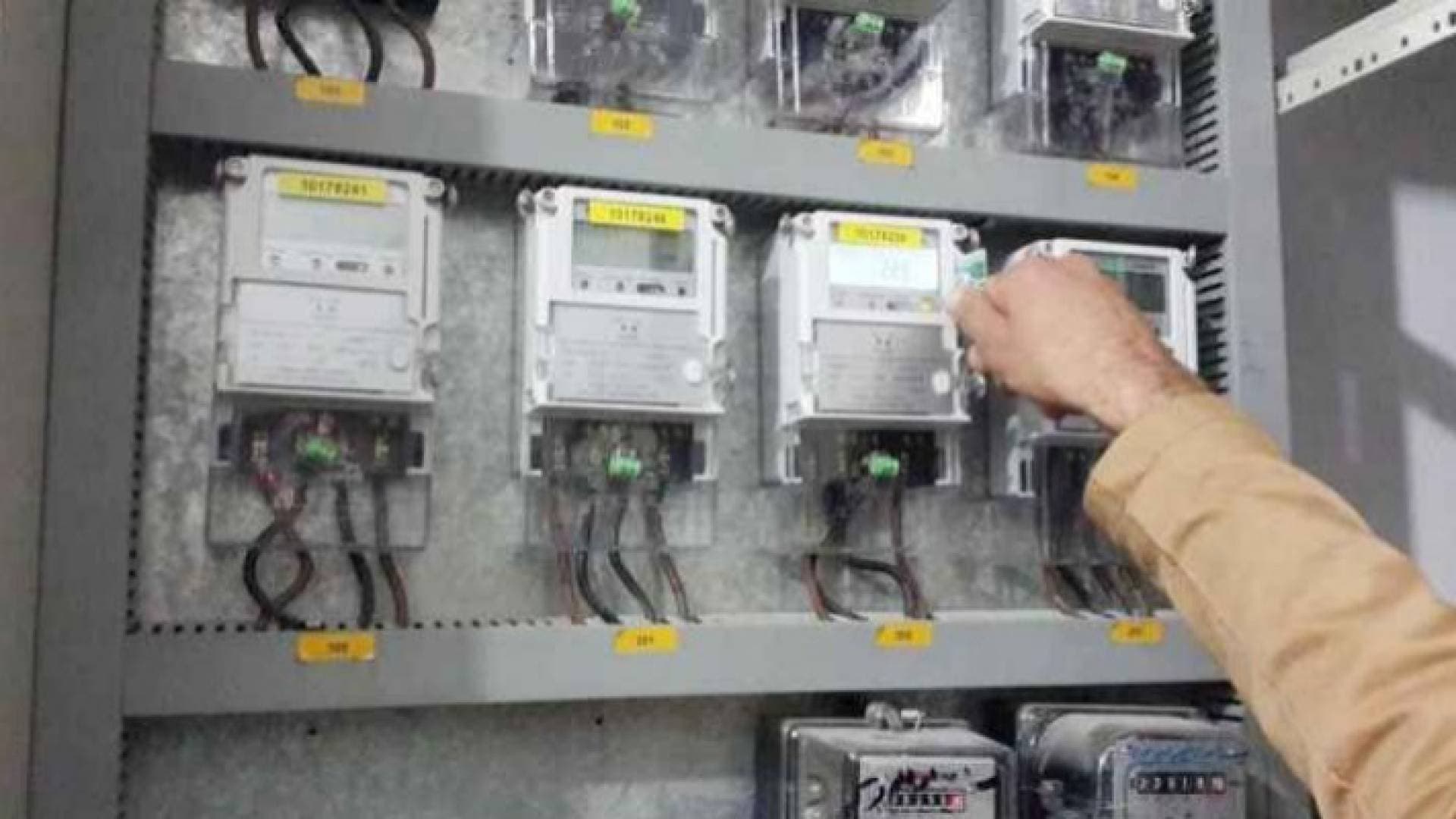 الطاقة: بدء تطبيق التعرفة الكهربائية الجديدة العام المقبل