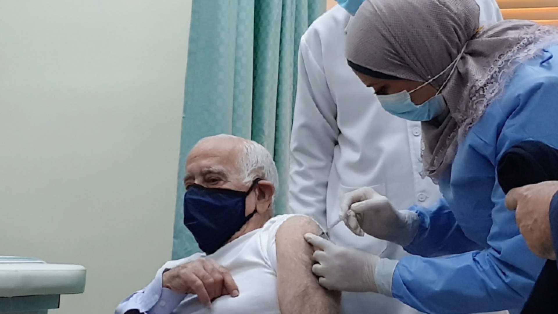الصحة لـ"رؤيا": تقليص المدة بين الجرعتين الثانية والثالثة إلى ٣ أشهر
