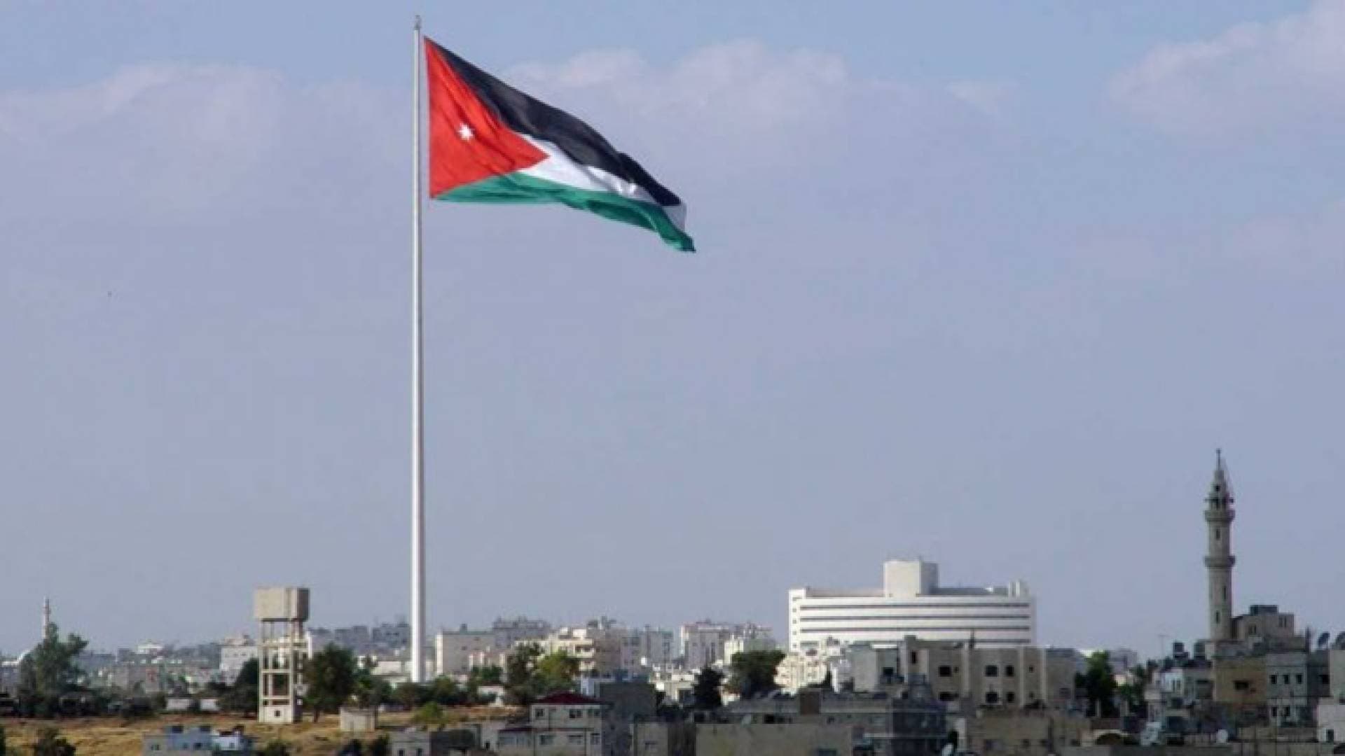 خبراء: الاقتصاد الوطني حقق مؤشرات ايجابية في ٢٠٢١ رغم ثقل الصعوبات