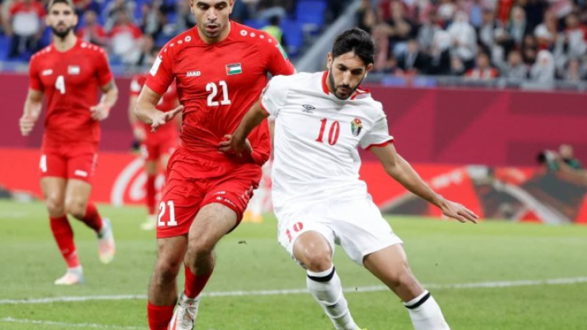 أبو حماد: النعيمات فضل الأهلي القطري على عرض بلجيكي