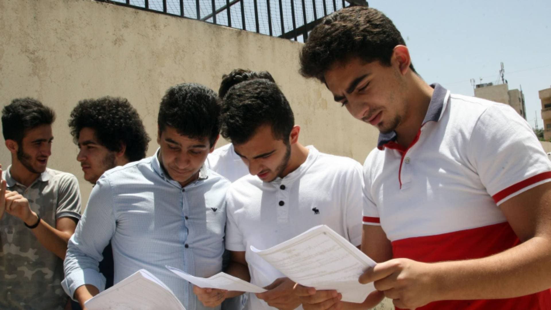 دعاس: ظلم كبير سيقع على طلبة توجيهي ٢٠٠٣ - فيديو