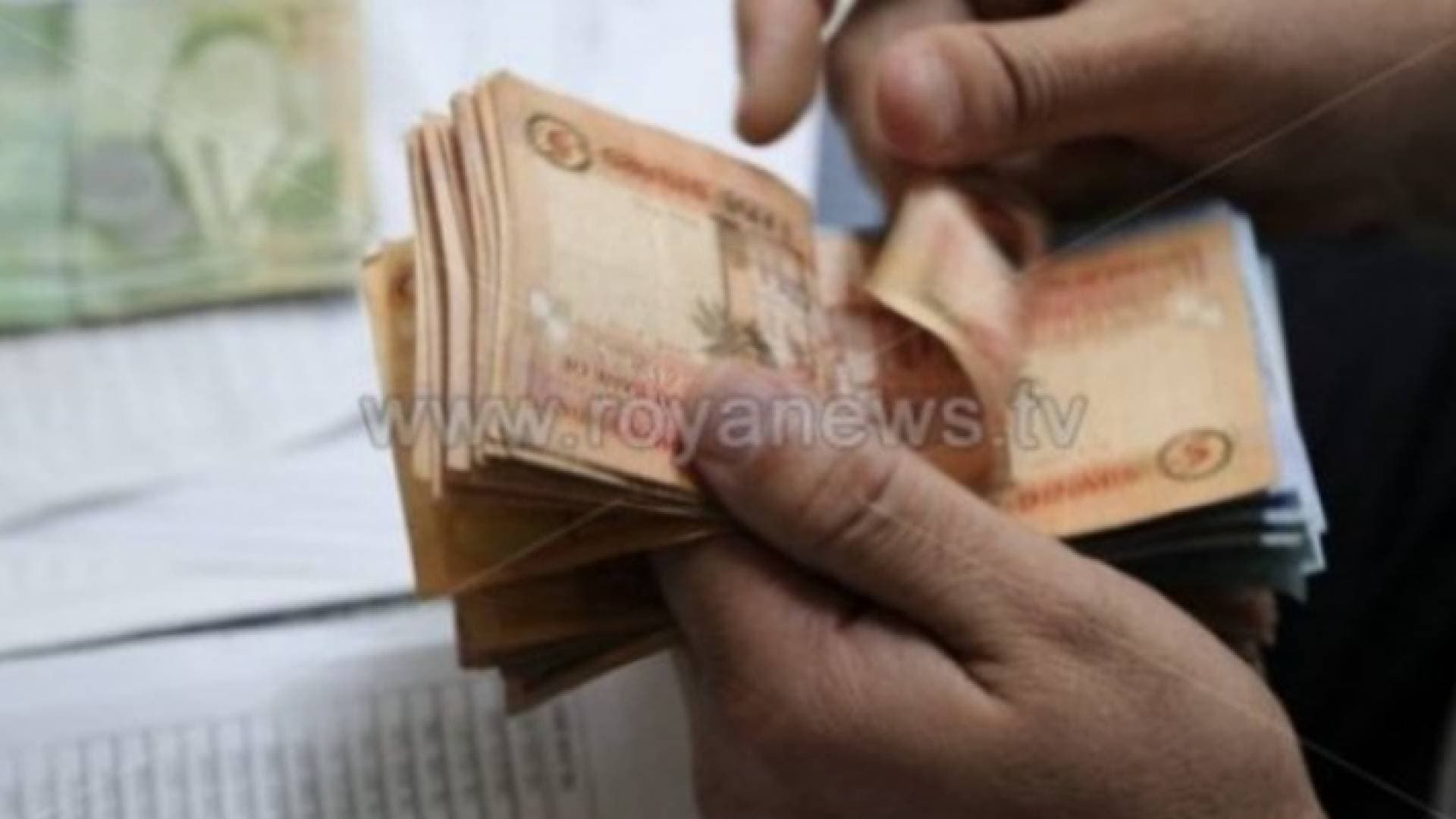 الحاج توفيق يطالب الحكومة بتوفير السيولة للتجار