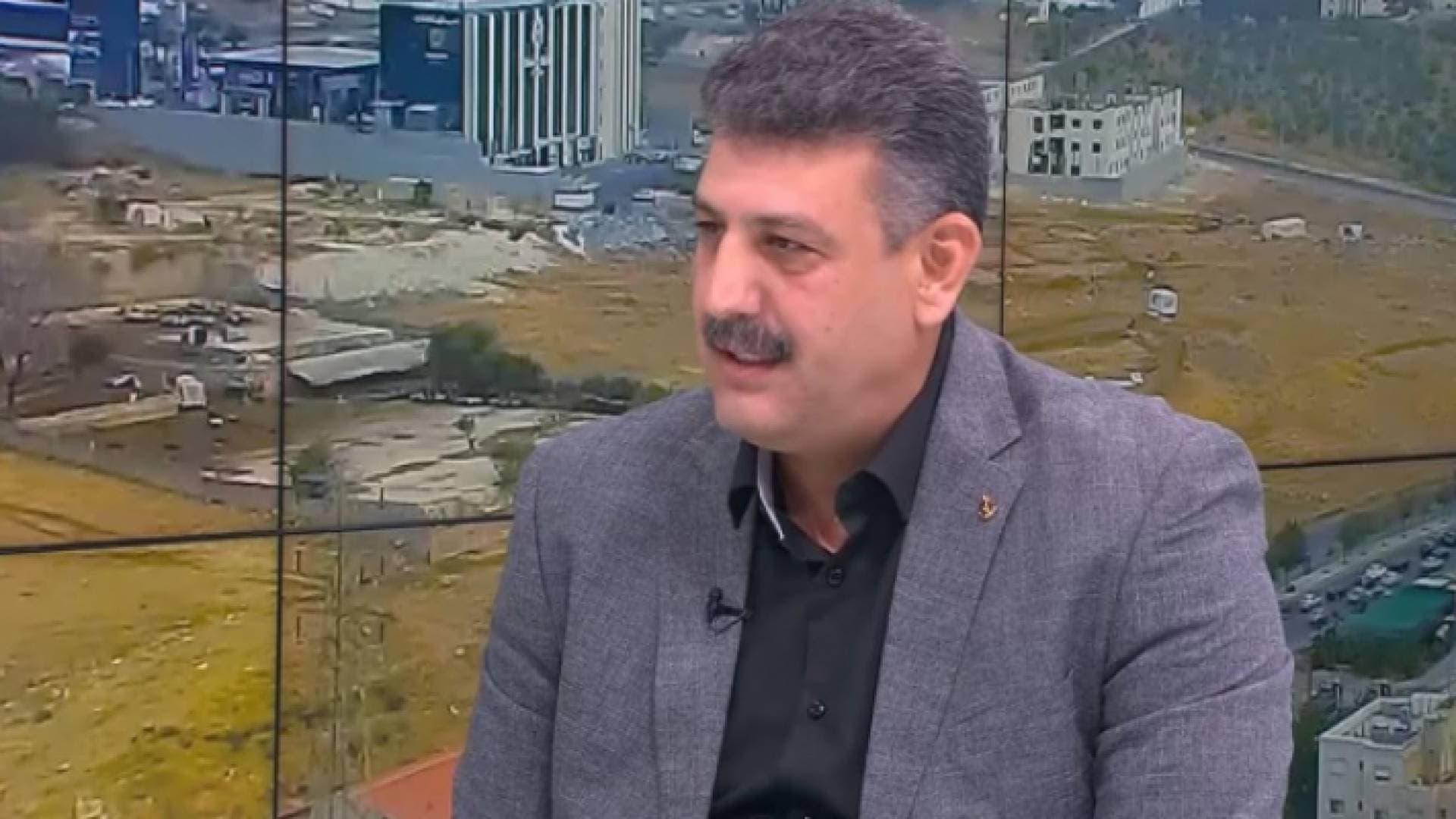 أبو عاقولة لـ"رؤيا": تمديد أمر الدفاع ٣١ سينعكس إيجابا على التجار - فيديو