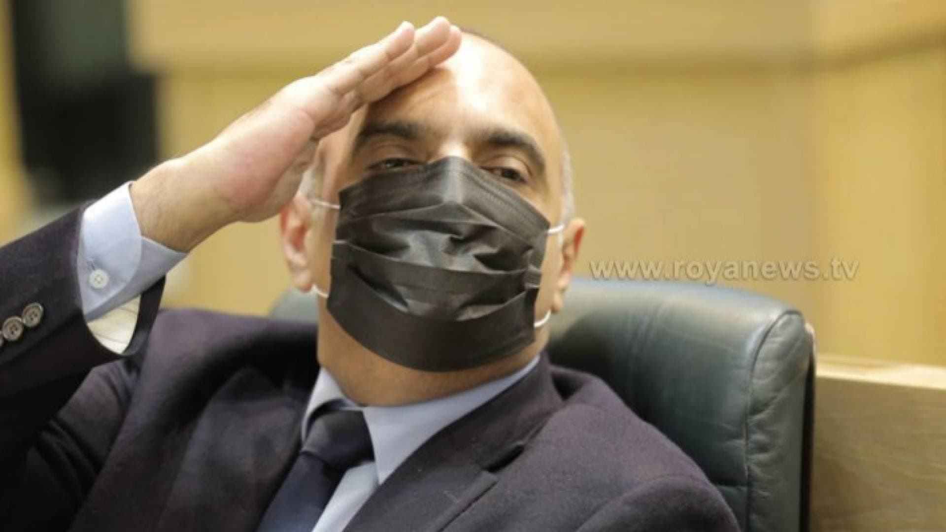 الخصاونة يعتذر عن التقصير بالتواصل - فيديو