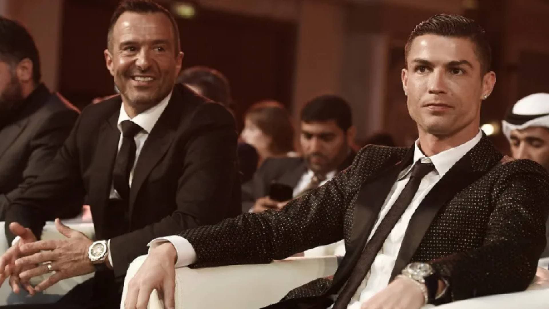 رونالدو يفكر بالرحيل وهذه الأسباب