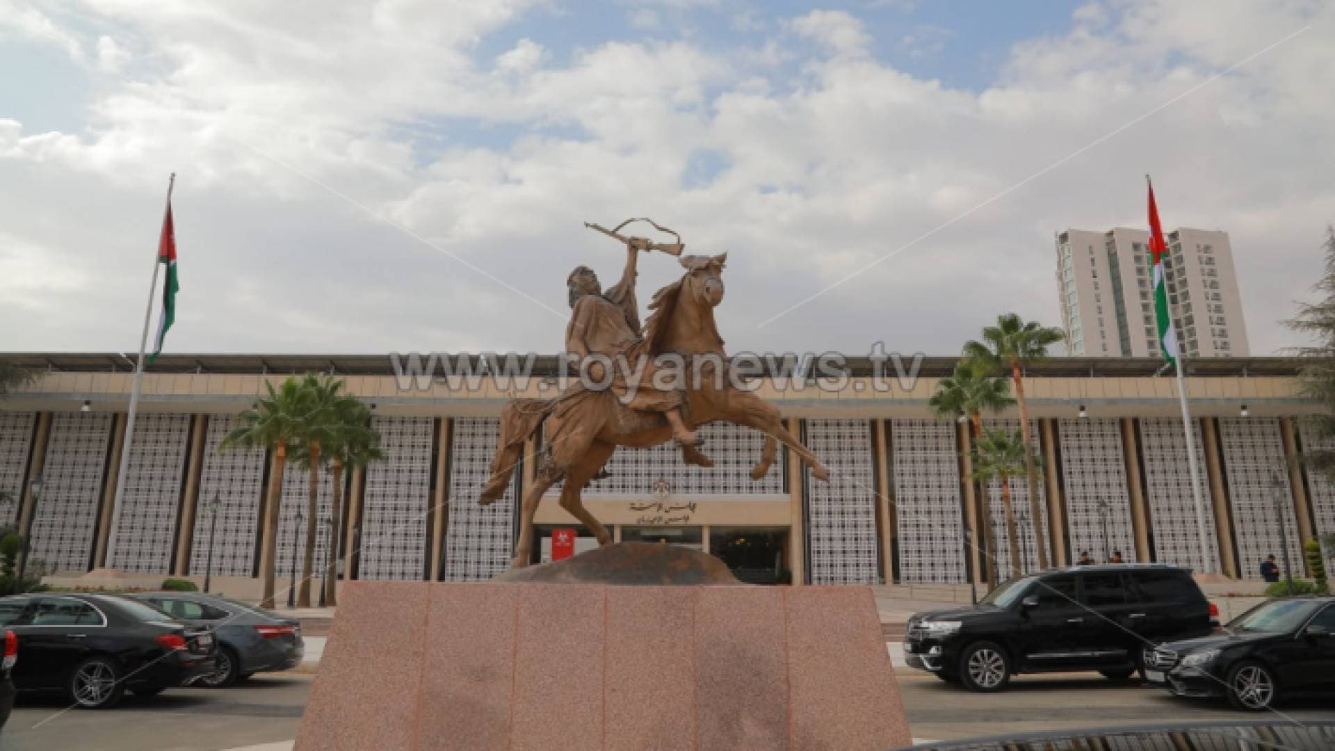 "قانونية الأعيان" تقر مشروع التعديلات الدستورية