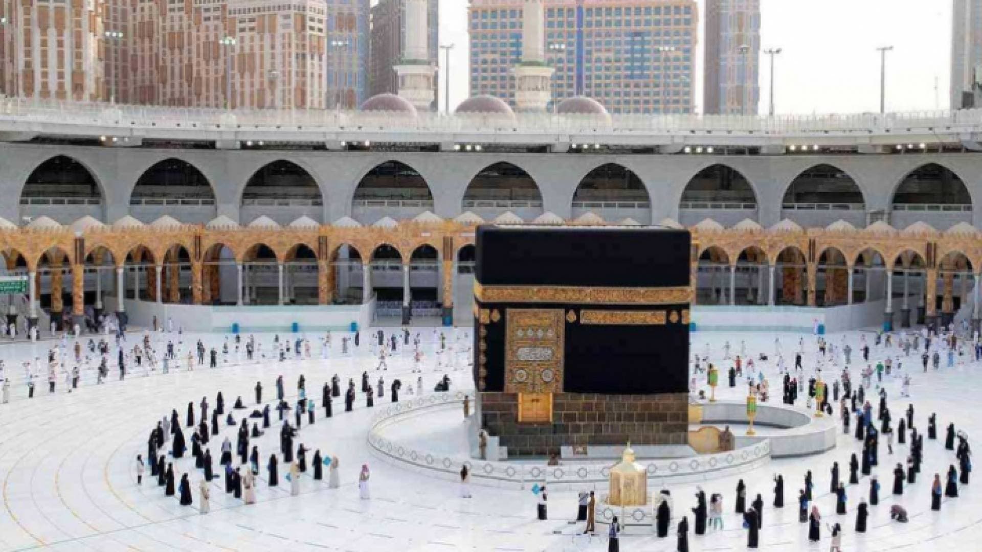 إنقاذ معتمر توقف قلبه في"المسجد الحرام"