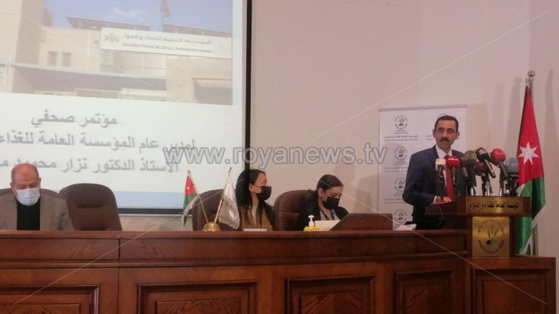 تخفيض ٨٧٣ مستحضرا دوائيا بالأردن في ٢٠٢١