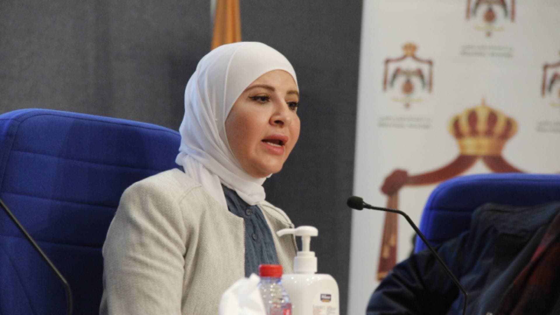 "الصناعة والتجارة": استراتيجية وطنية لزيادة الصادرات وتعزيز تنافسيتها