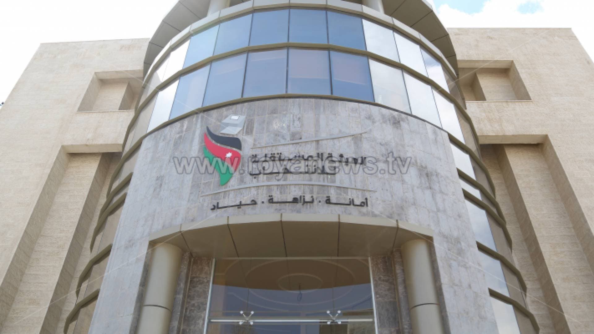 الرواشدة: لا تمديد لفترة الترشح لانتخابات المجالس والبلديات