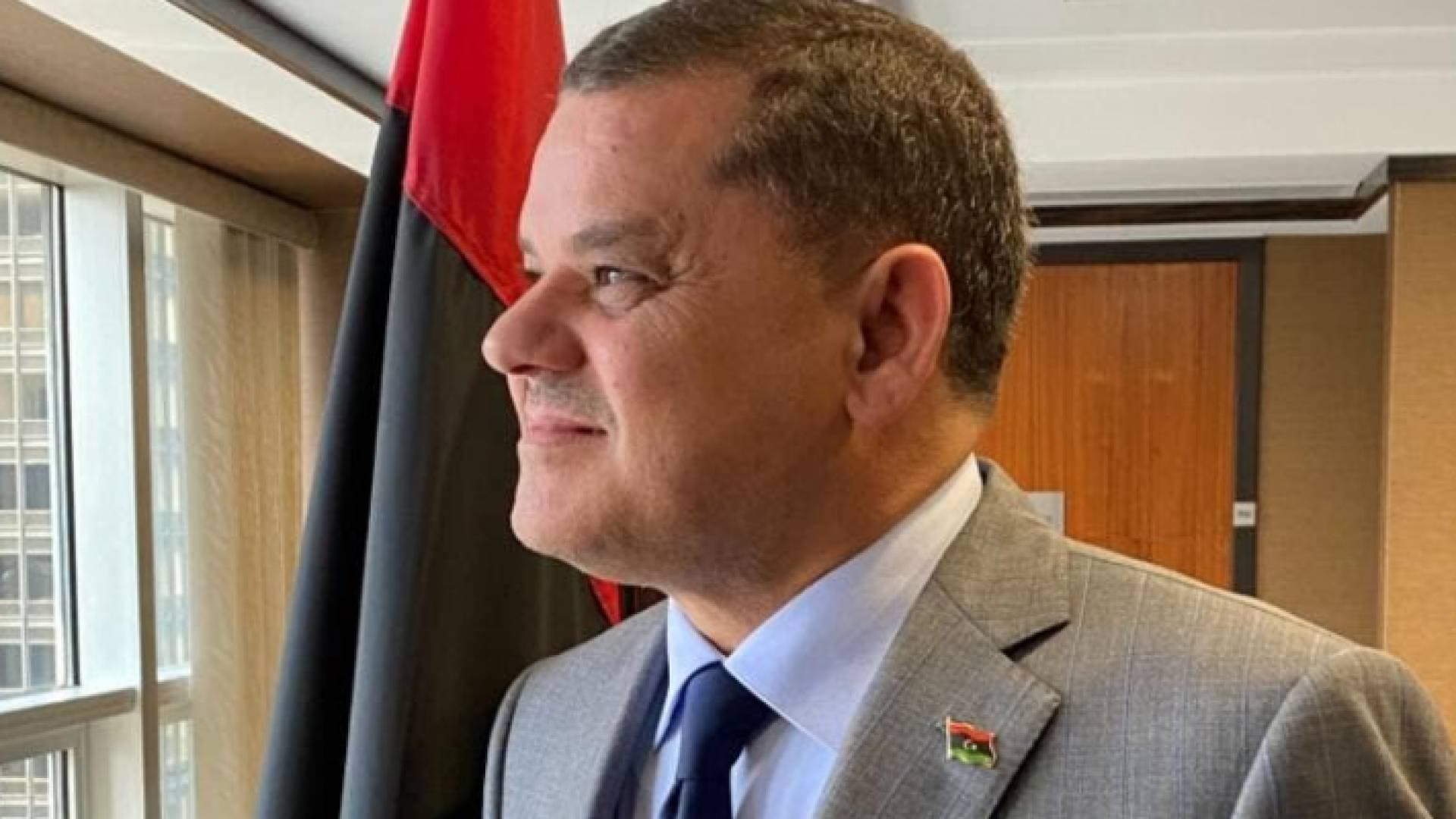 نجاة رئيس الوزراء الليبي من محاولة اغتيال