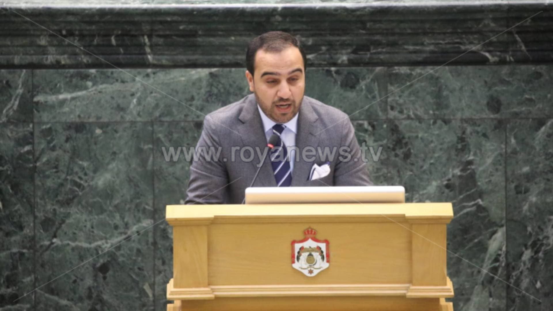 النائب العدوان: الحكومات أشبعتنا خطابات وشعارات رنانة - فيديو