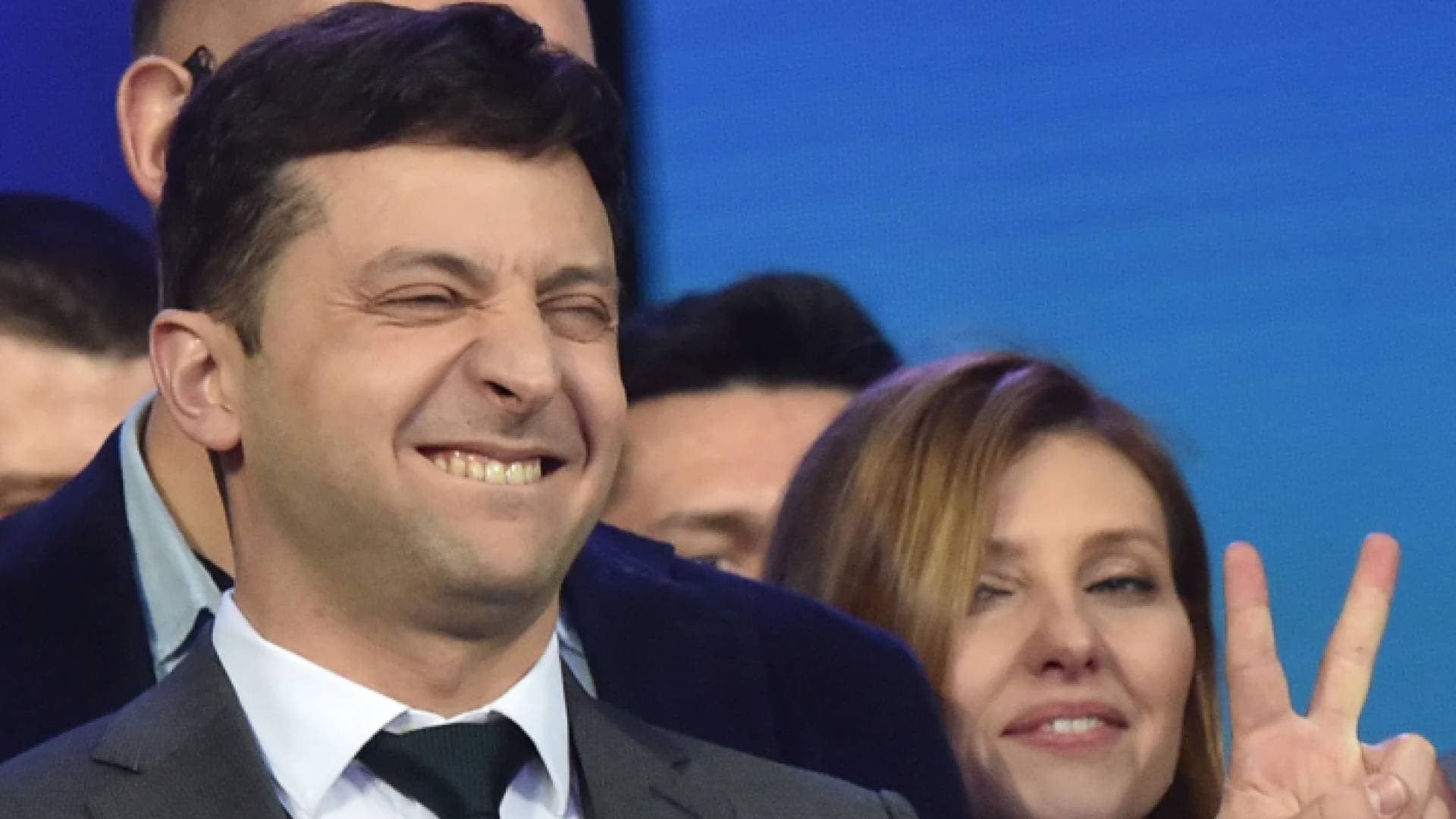 فولوديمير زيلينسكي... الكوميدي الذي أصبح رئيس أوكرانيا
