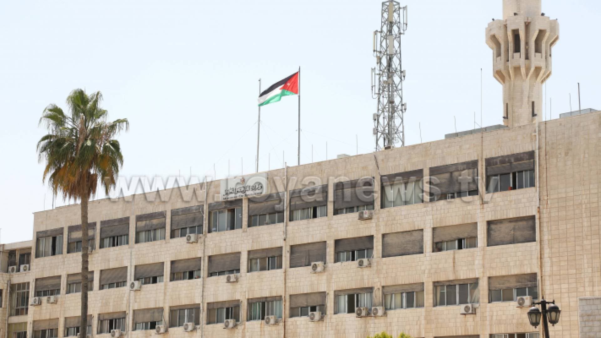 التربية لـ"رؤيا": ٦.٢ % نسبة متلقي الجرعة المعززة من المعلمين