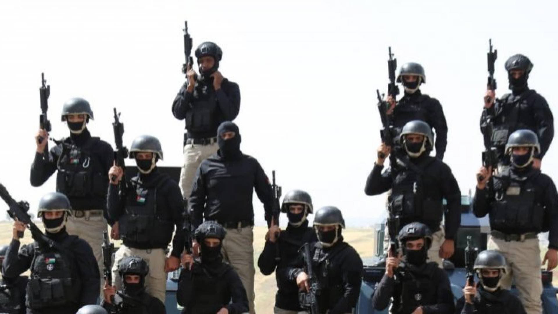 "مكافحة المخدرات" تلقي القبض على مروجين في المفرق والعقبة وعمان