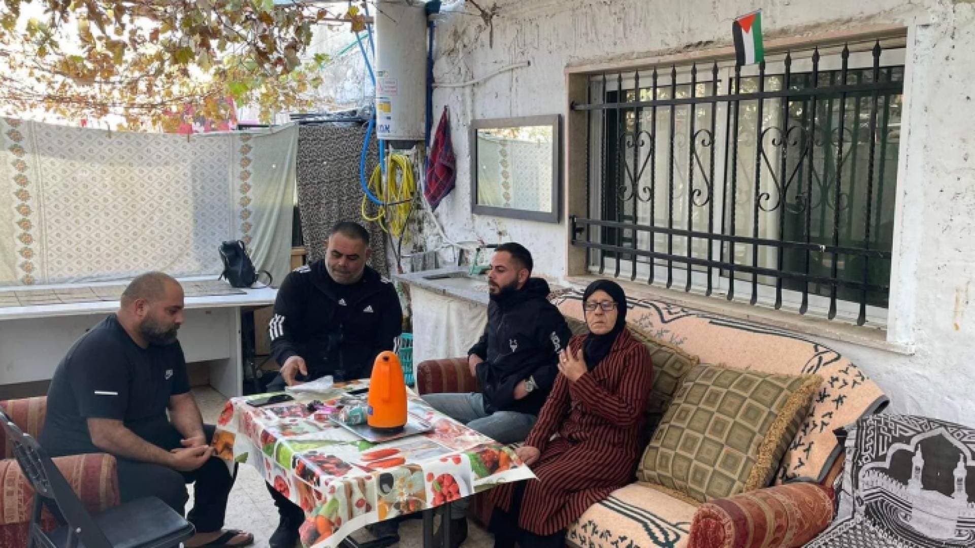 قرار قضائي بتأجيل ترحيل عائلة فلسطينية من حي الشيخ جراح