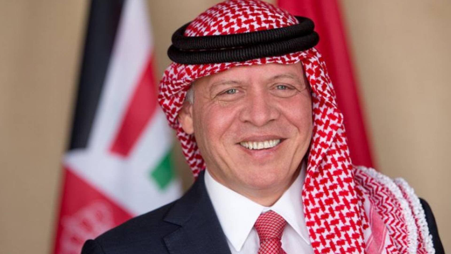 بدء تنفيذ توجيهات الملك بتجديد فرش مسجد قبة الصخرة المشرفة والمسجد القبلي بالمسجد الأقصى