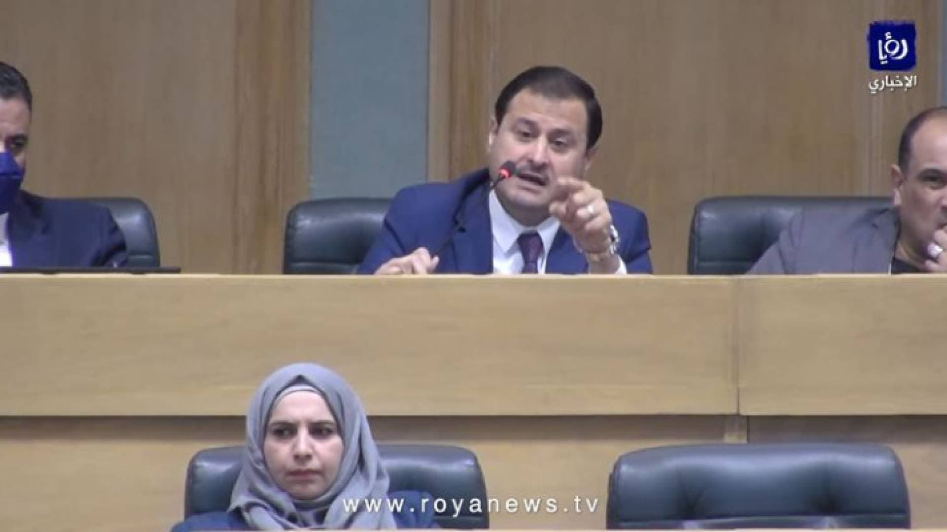 النائب المومني: وضع الطلبة الأردنيين في أوكرانيا "مأساوي" - فيديو