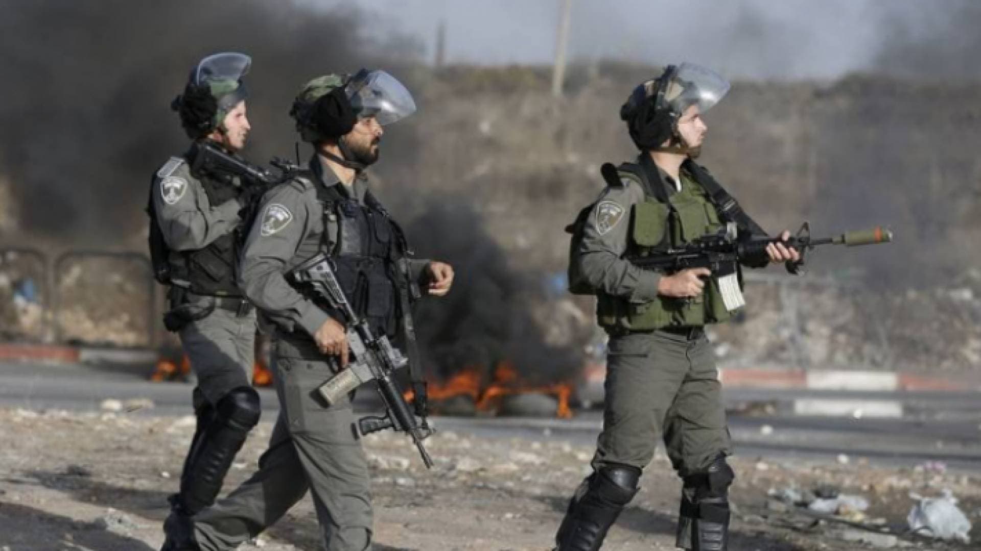 إصابة ٤ فلسطينيين بينهم إصابة خطيرة خلال مواجهات في الخليل