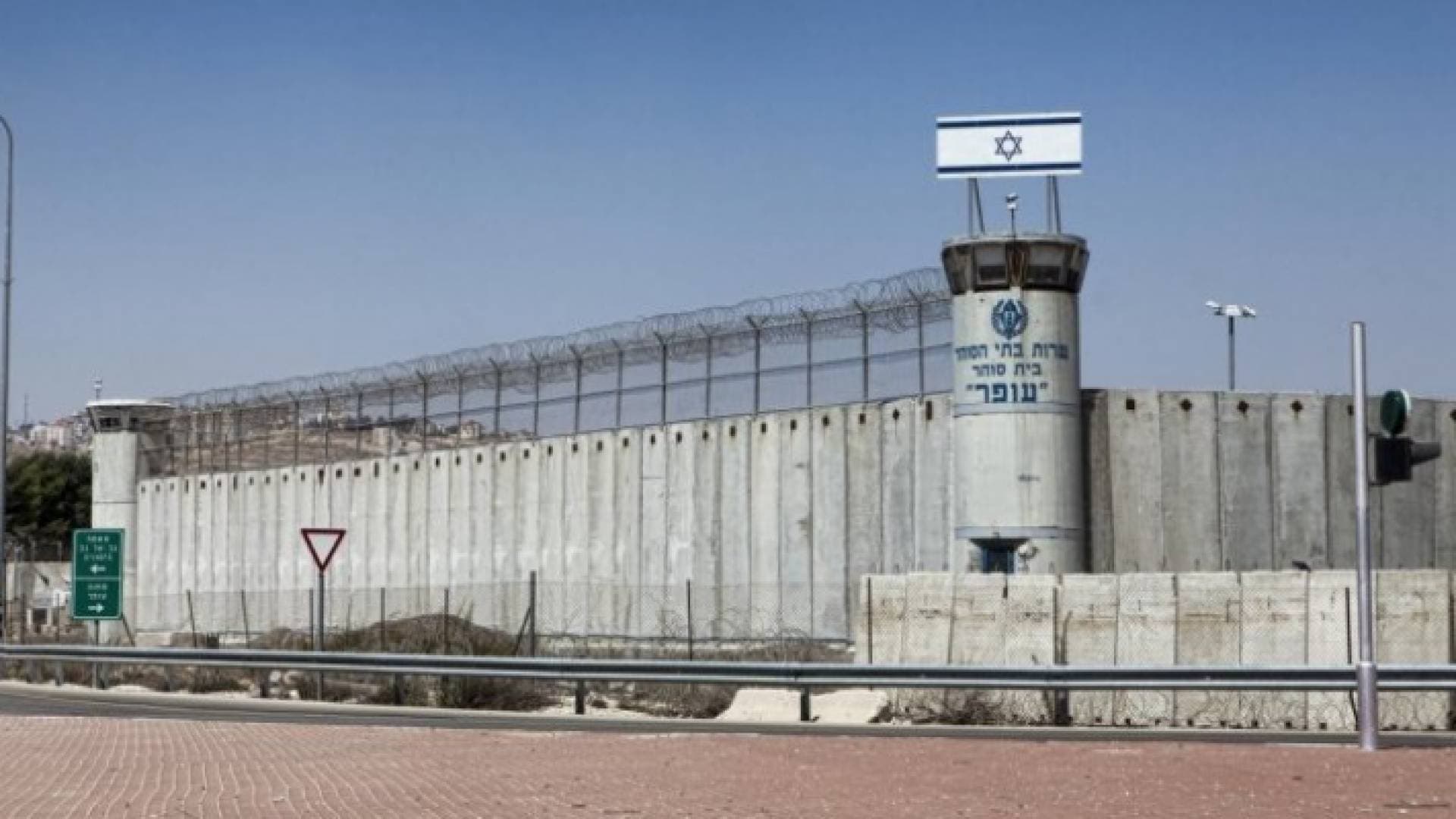٦٤ يوما على مقاطعة الأسرى الفلسطينيين الإداريين لمحاكم الاحتلال