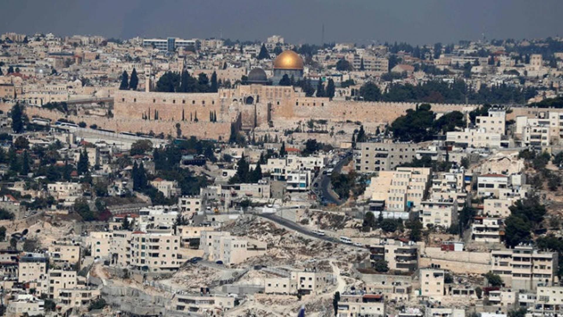 القدس ..٨٠٠ وحدة سكنية مهددة بالهدم من الاحتلال في جبل المكبر