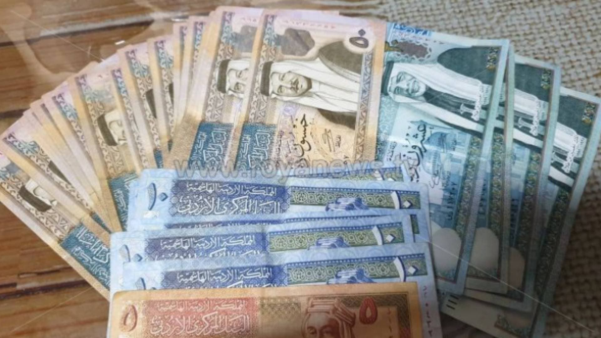 "راتب شهر ٣ أم ٤"؟ جمعية البنوك توضح موعد تأجيل أقساط قروض الأردنيين في رمضان