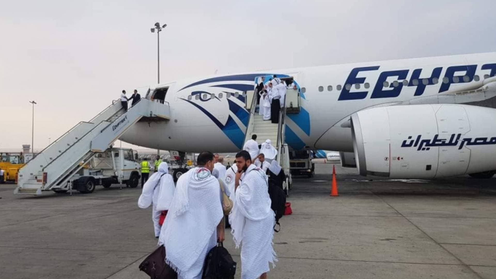 مغادرة الدفعة الأولى من معتمري قطاع غزة عبر مطار القاهرة