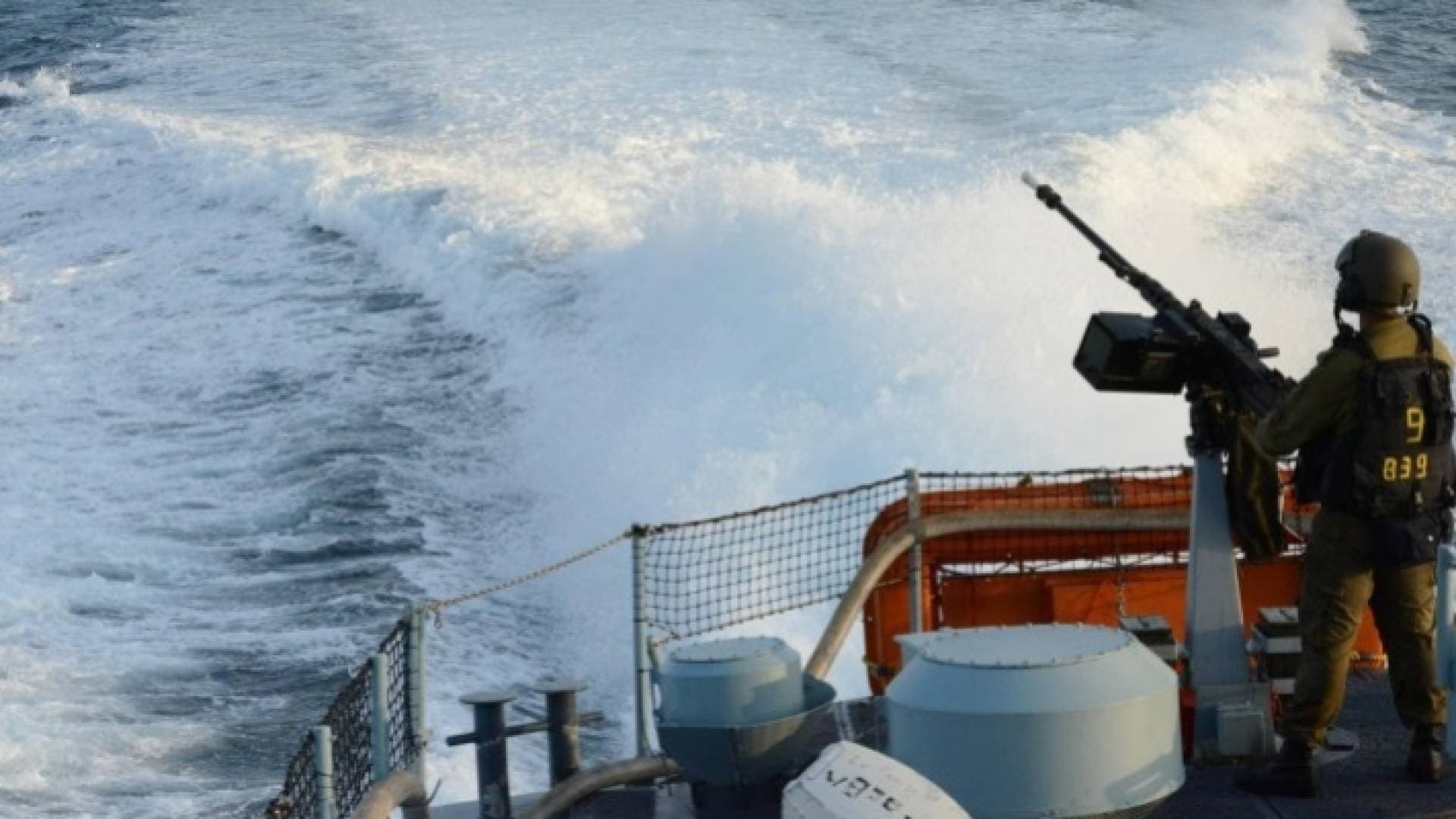 الاحتلال يطلق النار صوب المزارعين والصيادين في غزة
