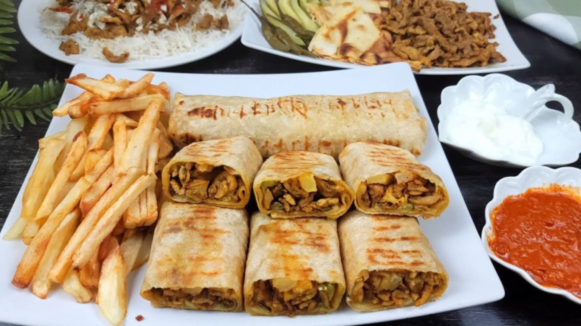 الحكومة تضاعف حجم الوجبات الشعبية وتعدل أسعارها.. تفاصيل