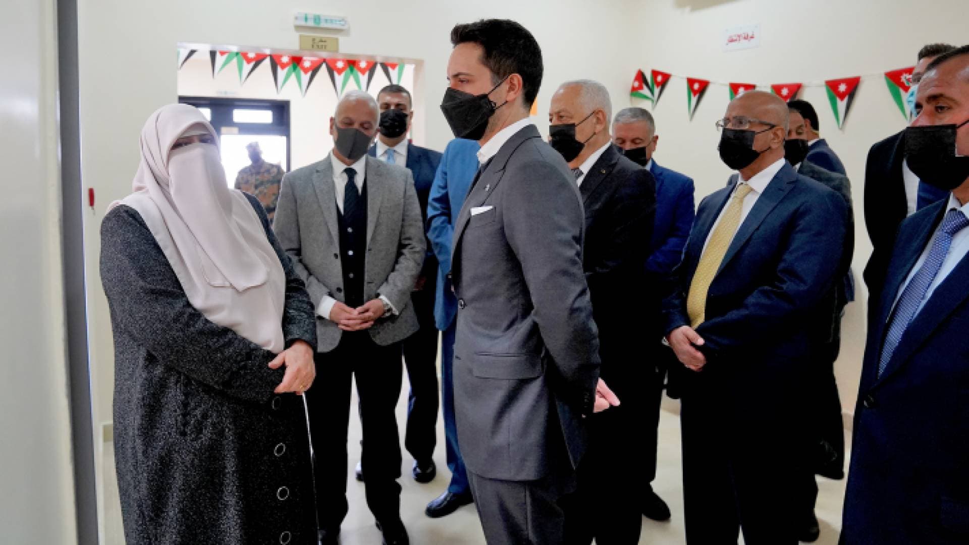 ولي العهد يفتتح مركز الطفيلة الشامل للخدمات النهارية الدامجة.. صور