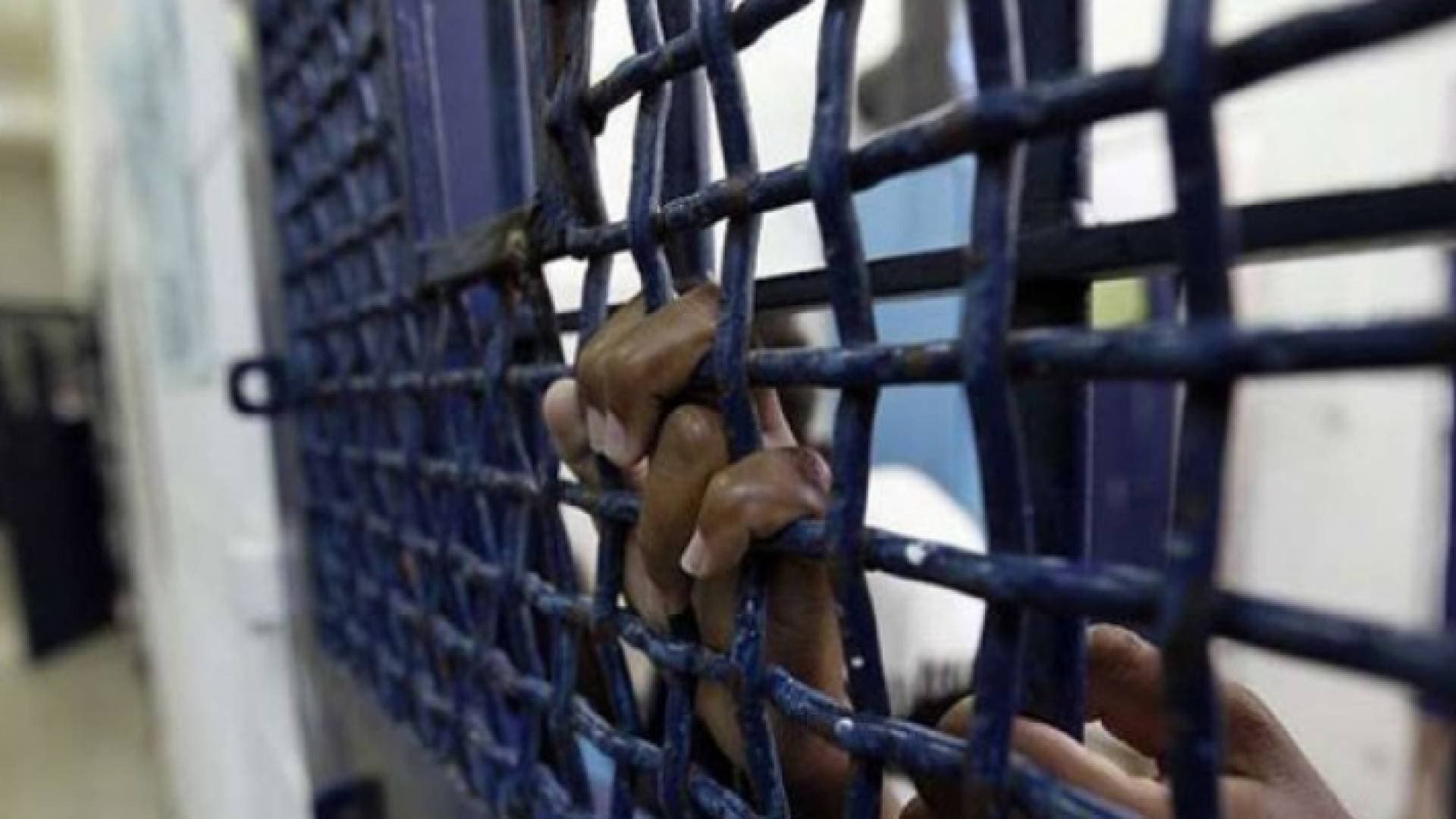 نادي الأسير: حالة من التوتر الشديد تسود سجون الاحتلال