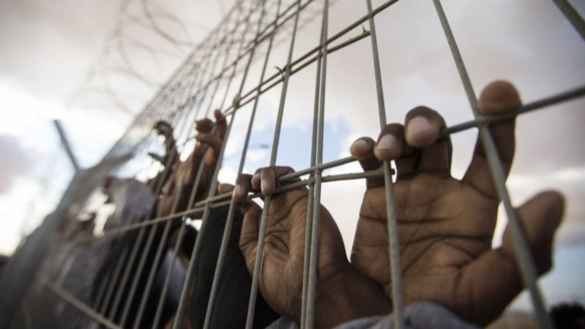 هيئة الأسرى: قرابة ٤٤٠٠ أسيرا ومعتقلا فلسطينيا في سجون الاحتلال الإسرائيلي