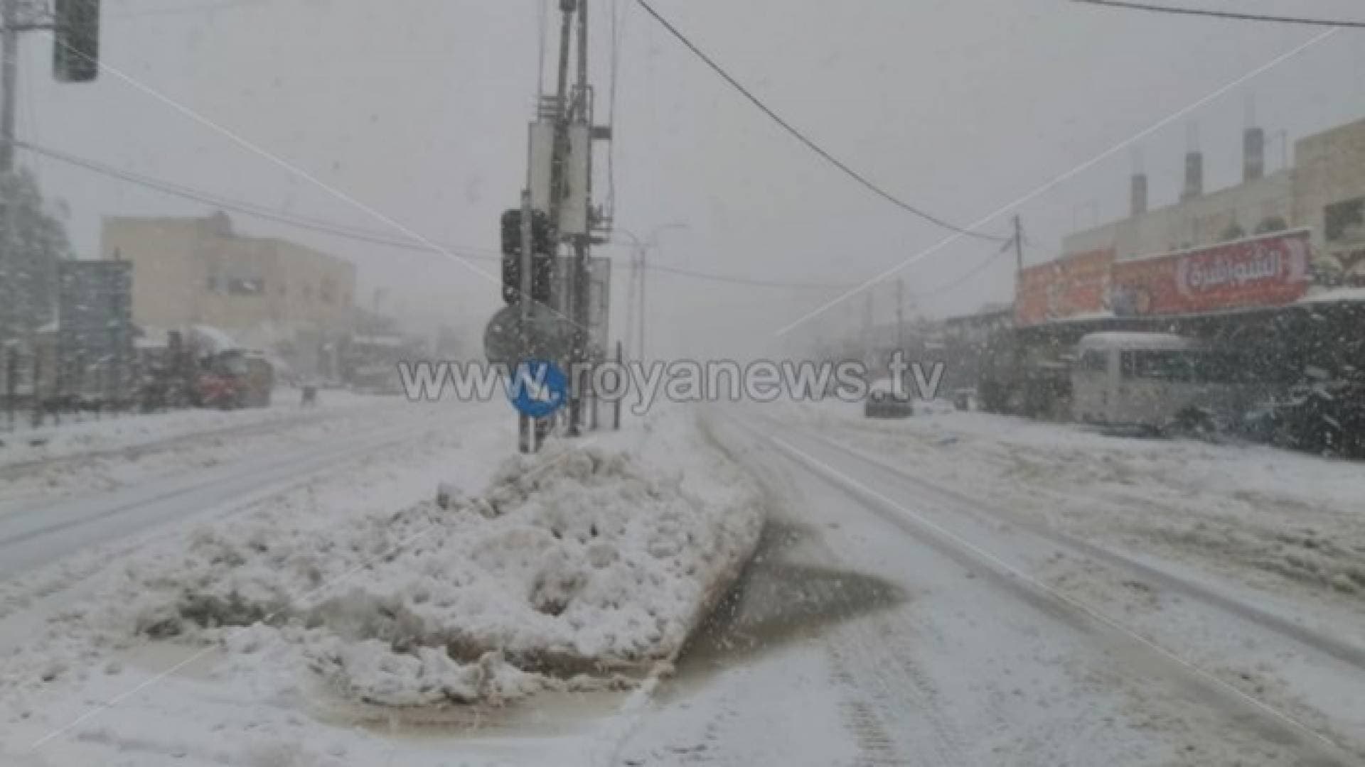 الطريفي يتحدث لرؤيا عن تفاصيل تجدد فرص تساقط الثلوج فجر وصباح الجمعة - فيديو