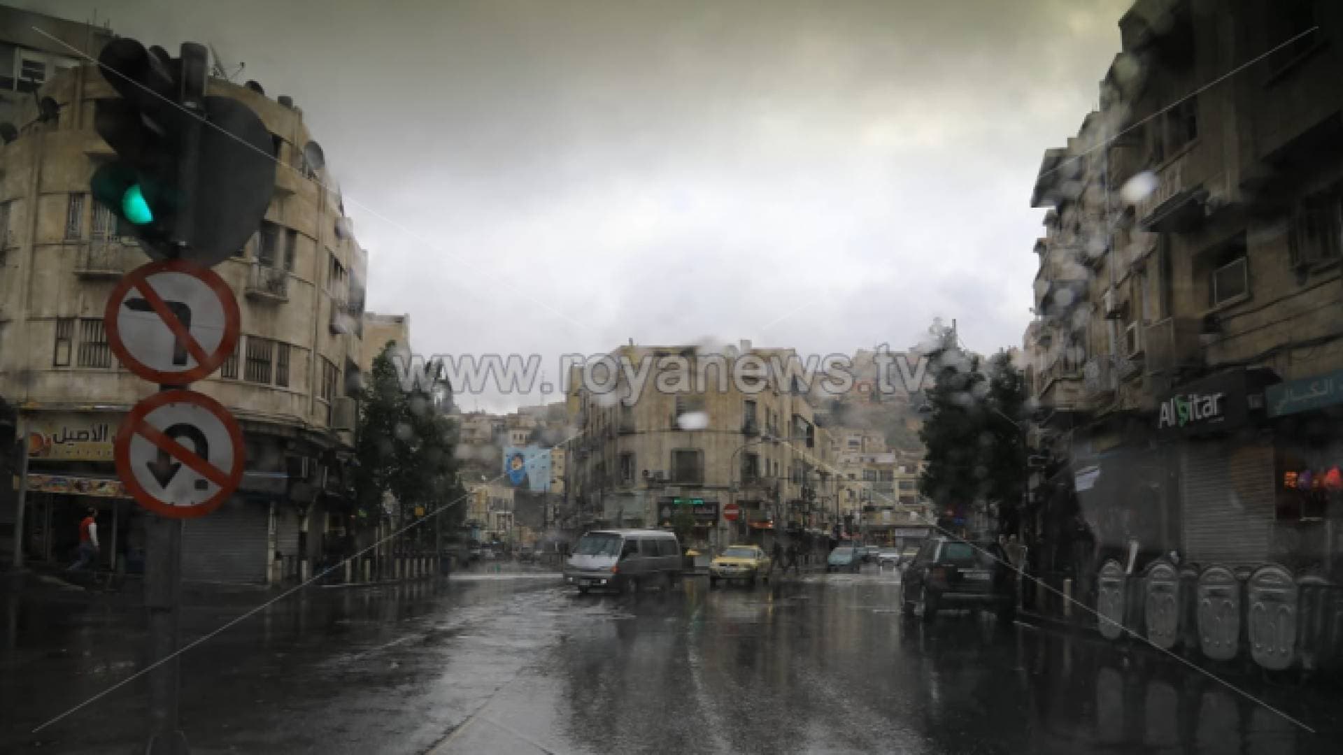الشاكر يكشف موعد ذروة تساقط الأمطار وزخات الثلوج في الأردن - فيديو
