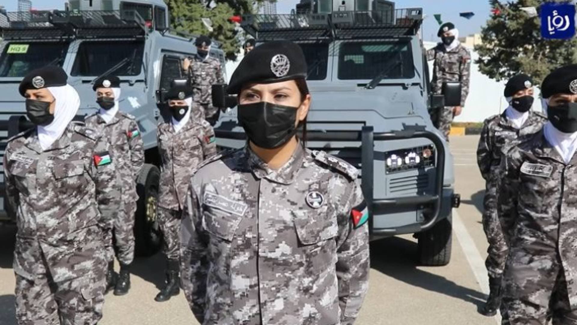 قيادة الشرطة النسائية تحتفل بيوم الأم وتحيي ذكرى معركة الكرامة - فيديو