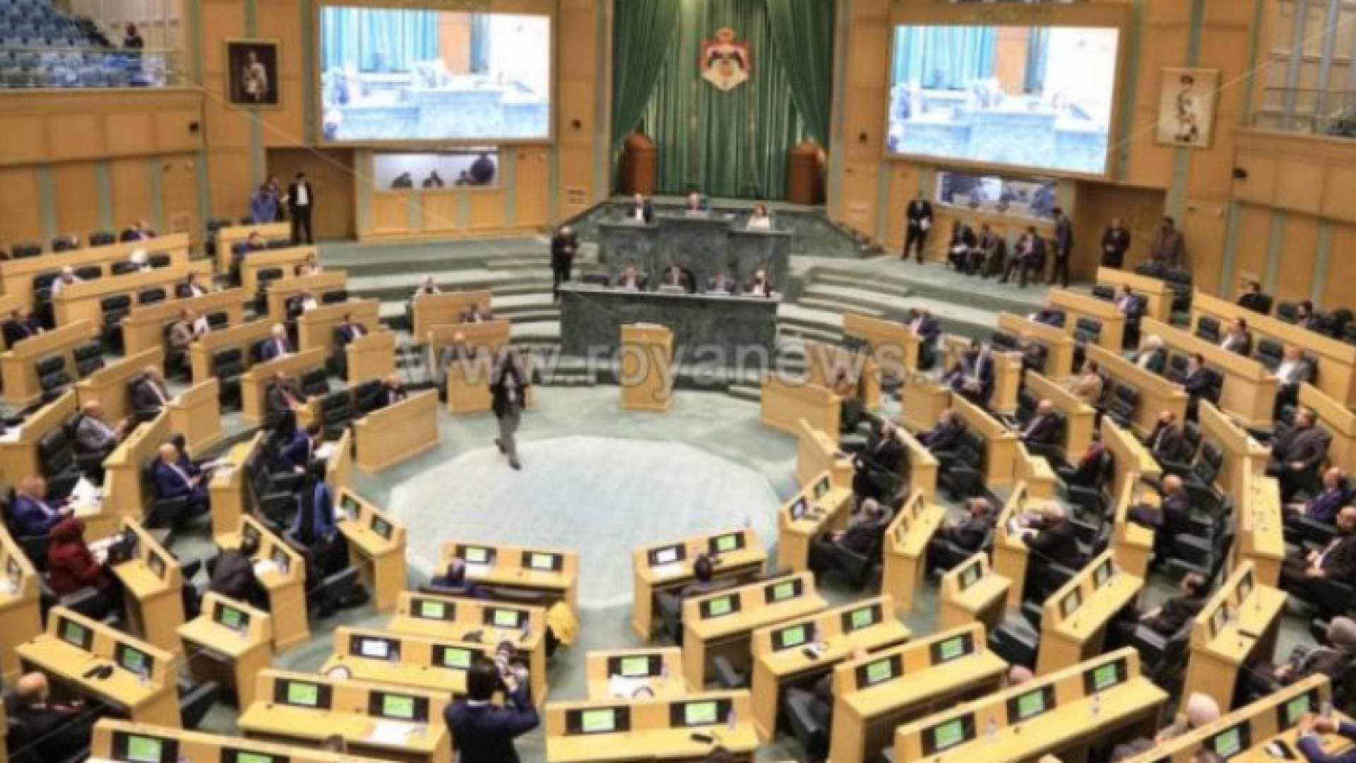 "النواب" يوافق على المادة (٨) من مشروع قانون الإنتخاب