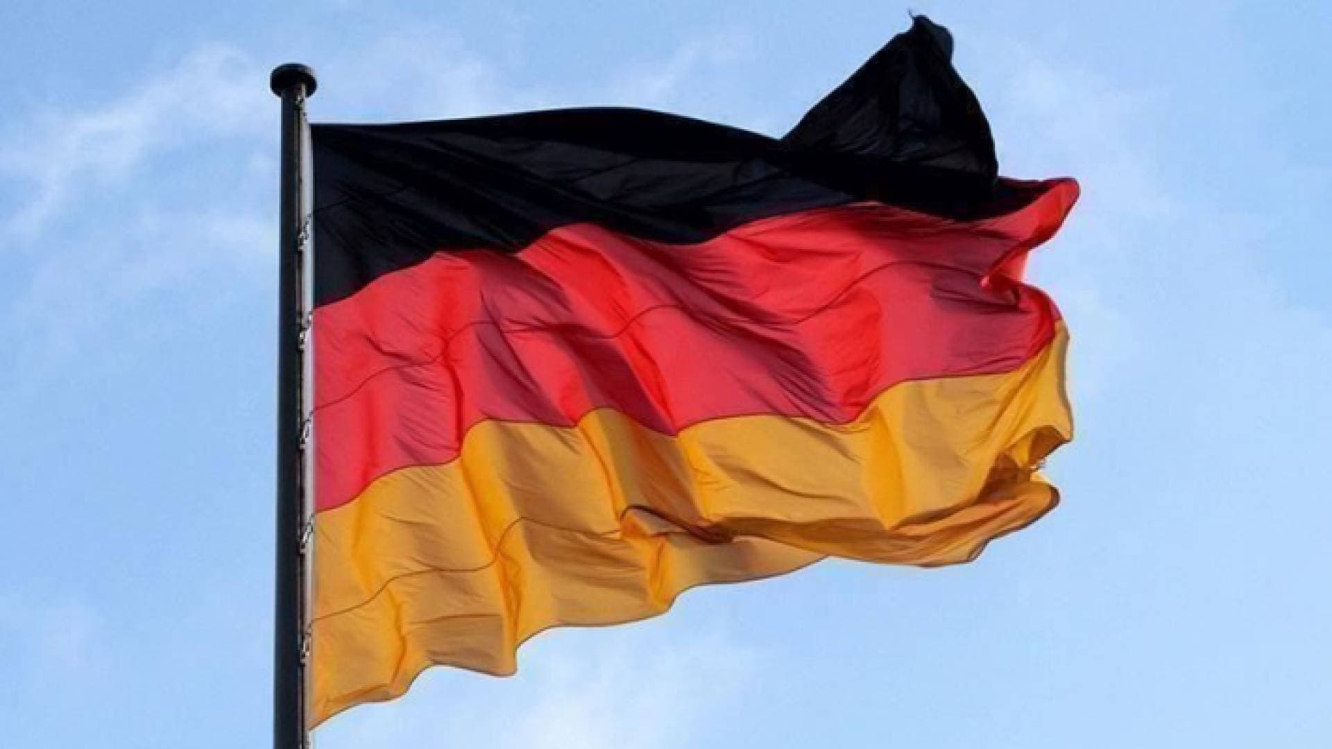ألمانيا تطرد ٤٠ دبلوماسيا روسيا من أراضيها