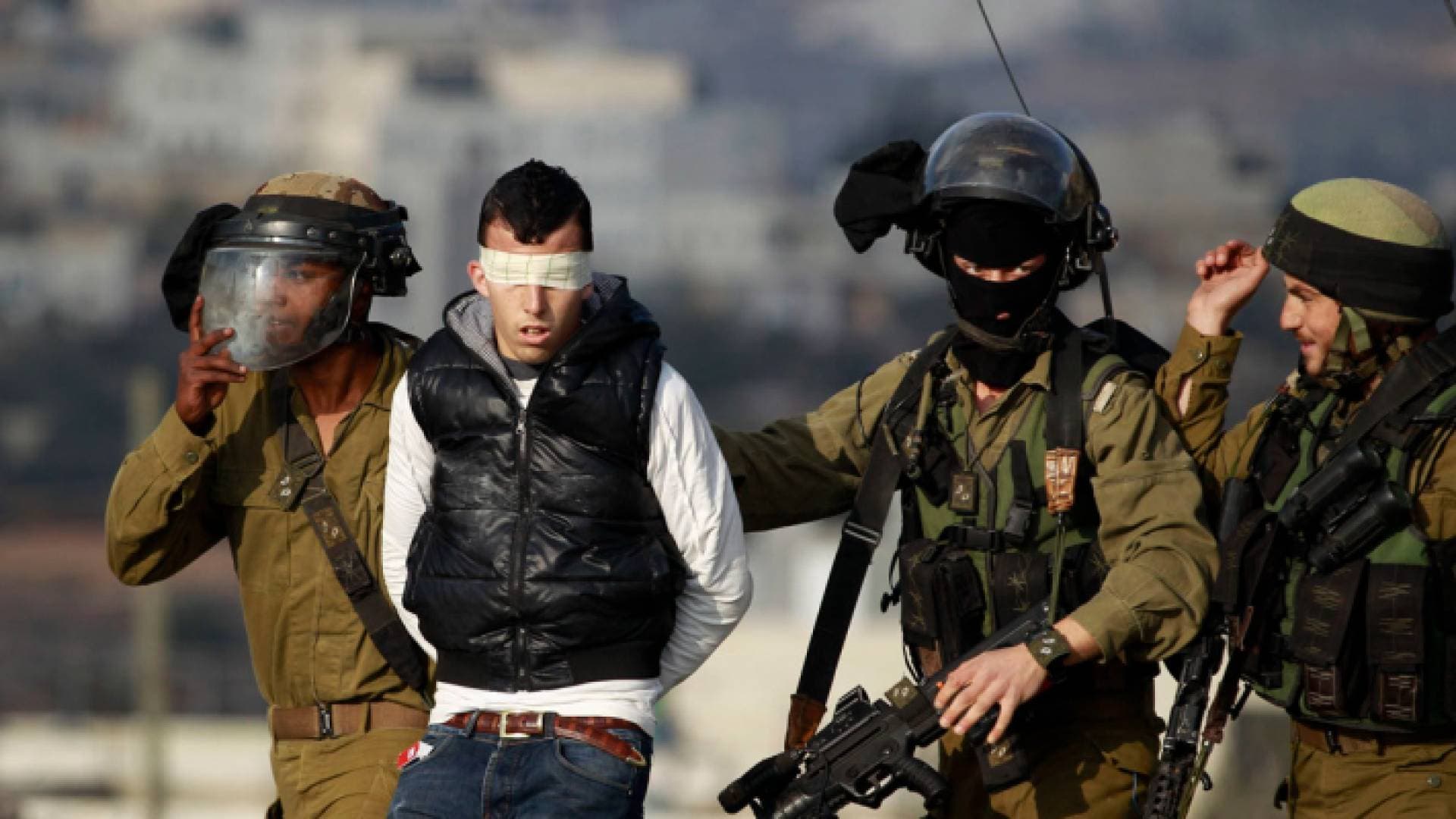 الاحتلال يعتقل ١٩ فلسطينيا في الضفة الغربية والقدس المحتلة