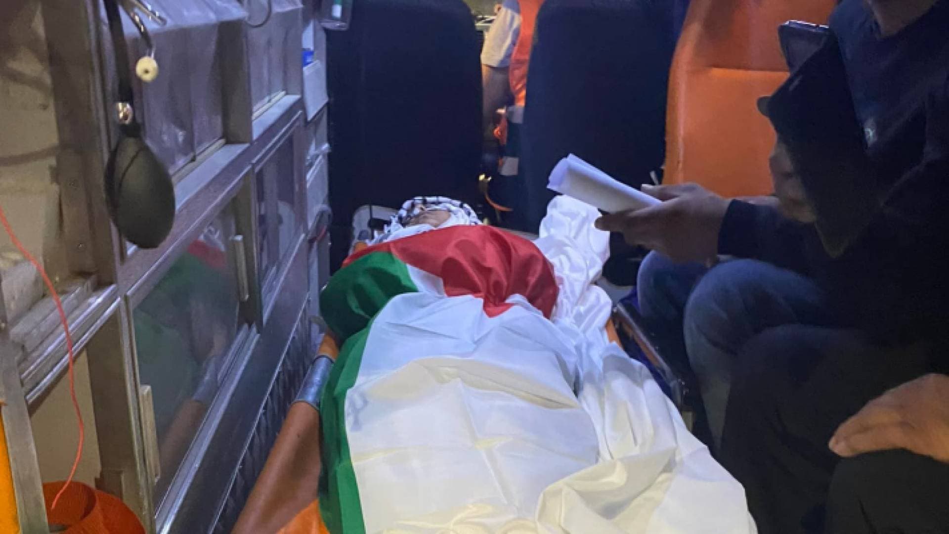 جنين.. تشييع جثمان الشهيدة الطالبة حنان خضور