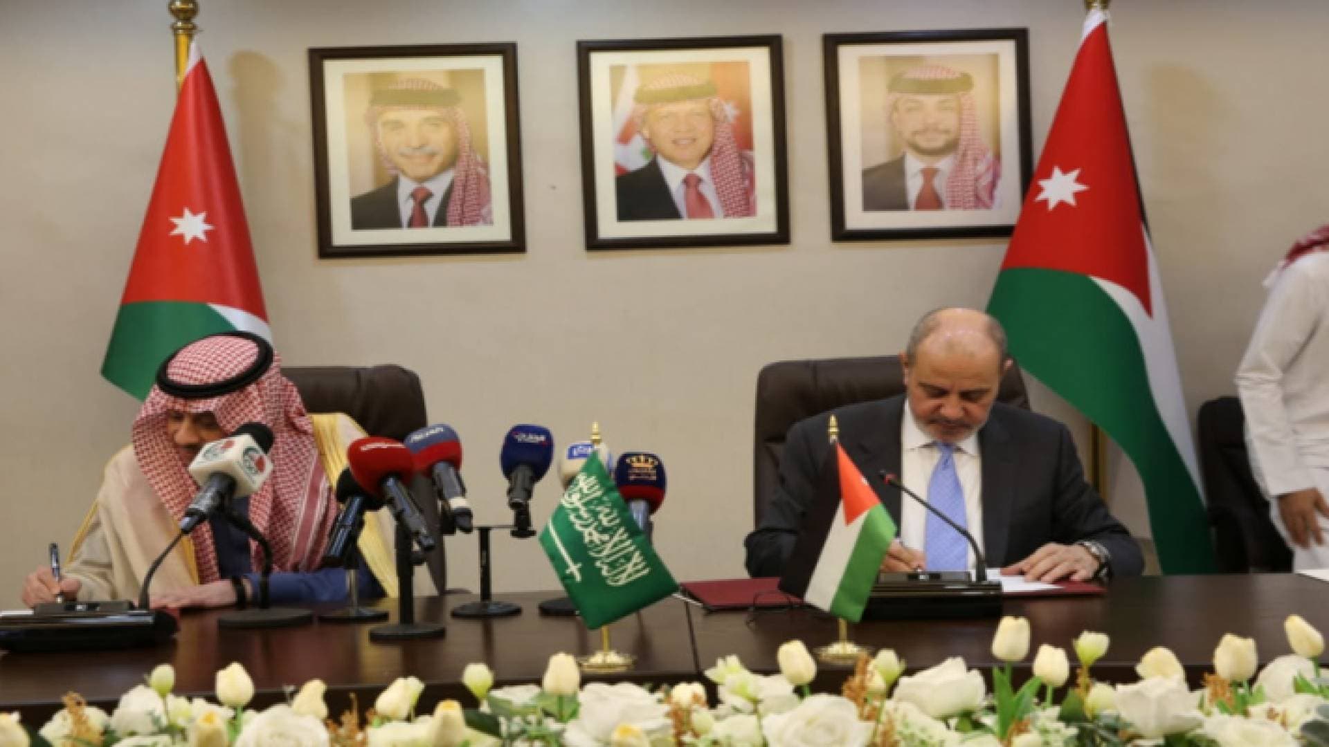 السعودية تحول للأردن ٥٠ مليون دولار