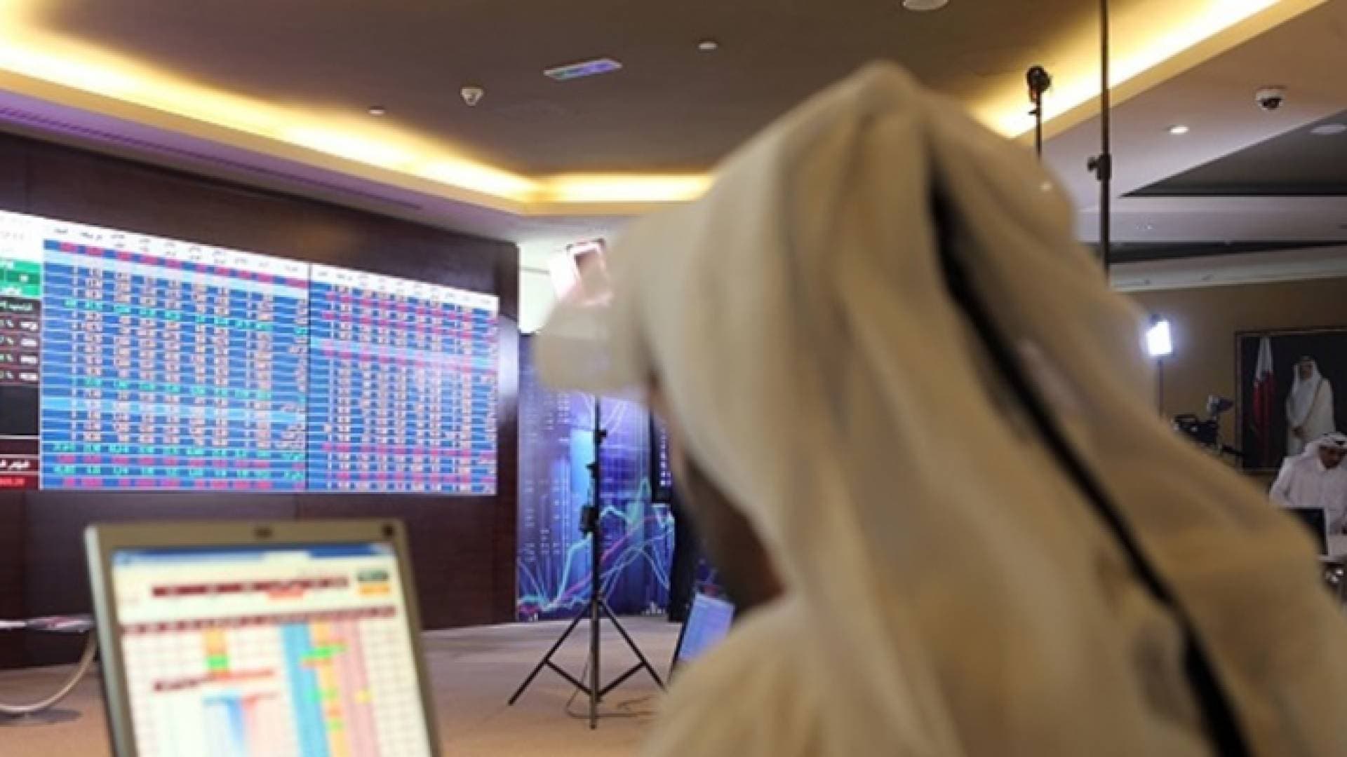 بورصة قطر تتكبد خسائر أسبوعية قيمتها ٢.٩ مليار دولار