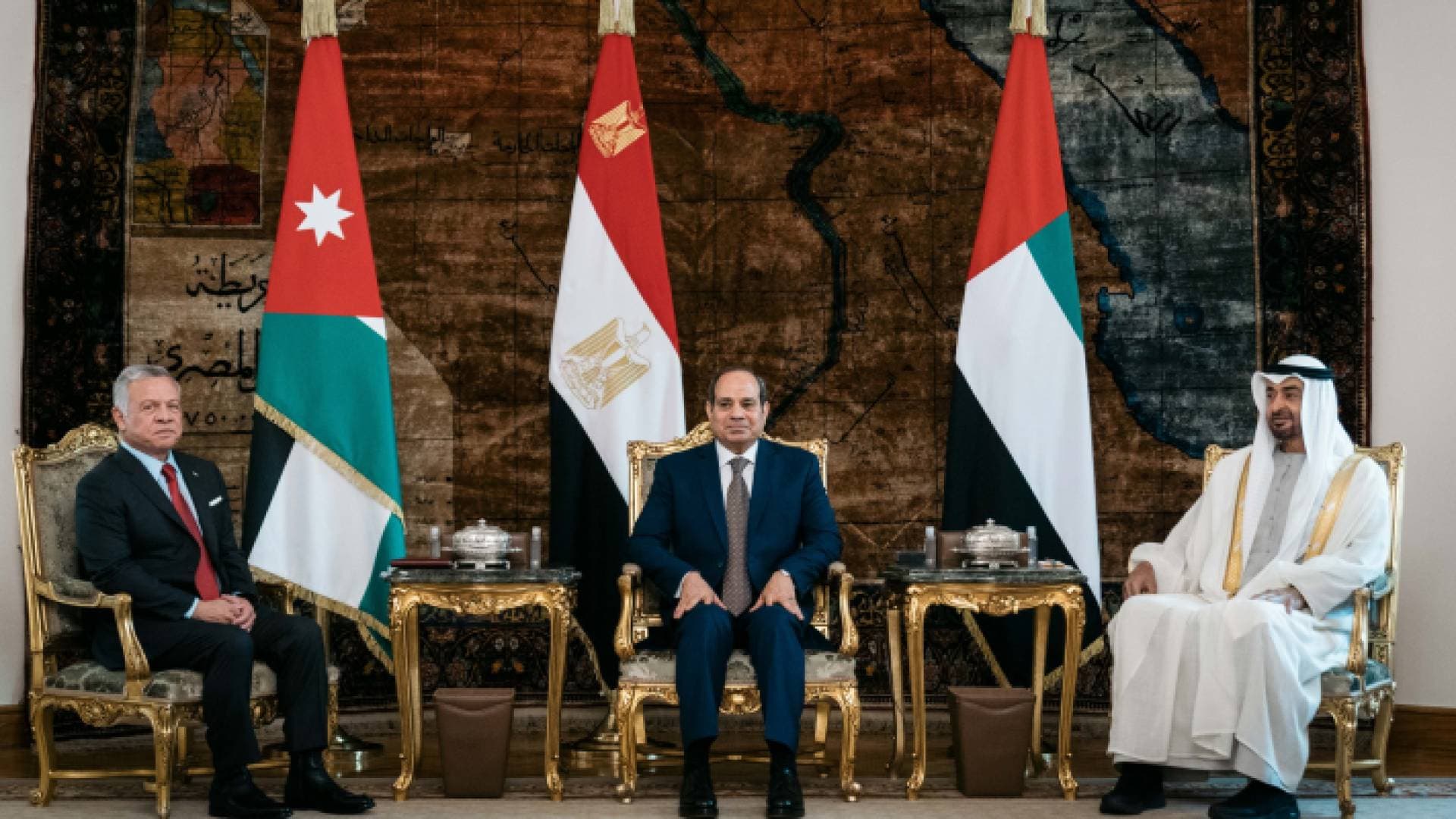 الملك وابن زايد والسيسي يؤكدون أنهم لن يدخروا جهدا في العمل من أجل استعادة التهدئة في القدس