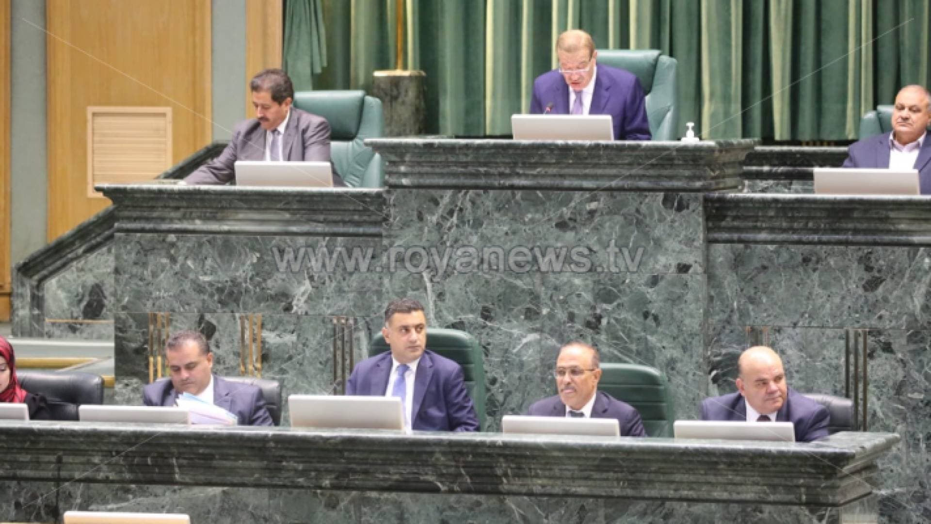 النواب يشدد عقوبة مخالفة قرارات منع النشر
