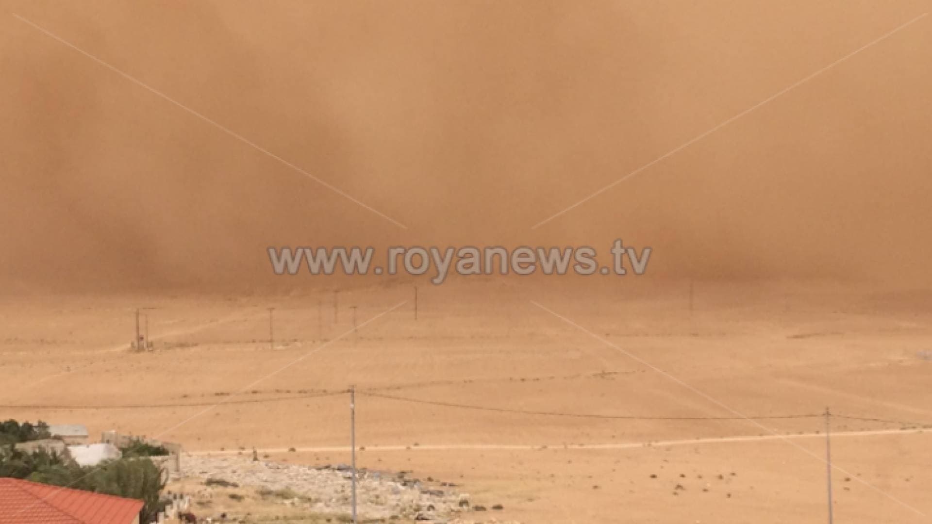 الأشغال: جميع الطرق في الأردن سالكة بحذر بسبب الغبار